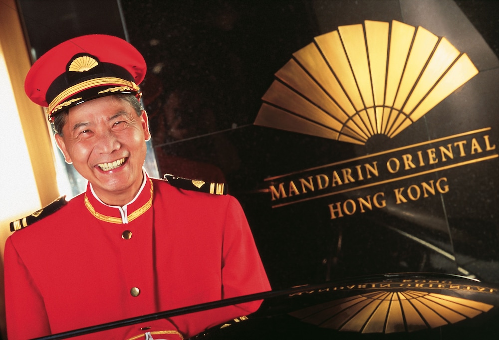 Mandarin Oriental Hong Kong 35/81