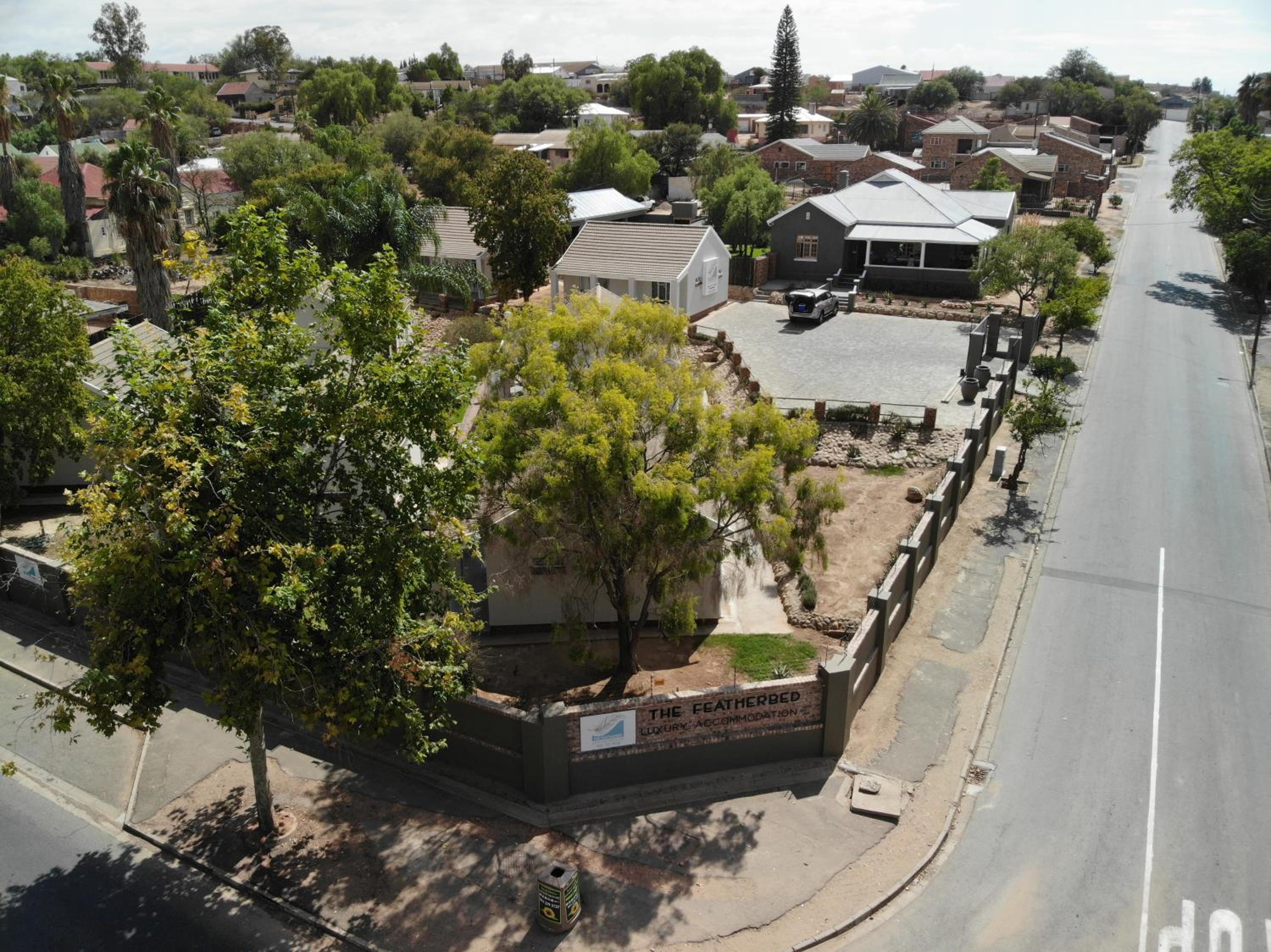The Featherbed - Oudtshoorn 45/50