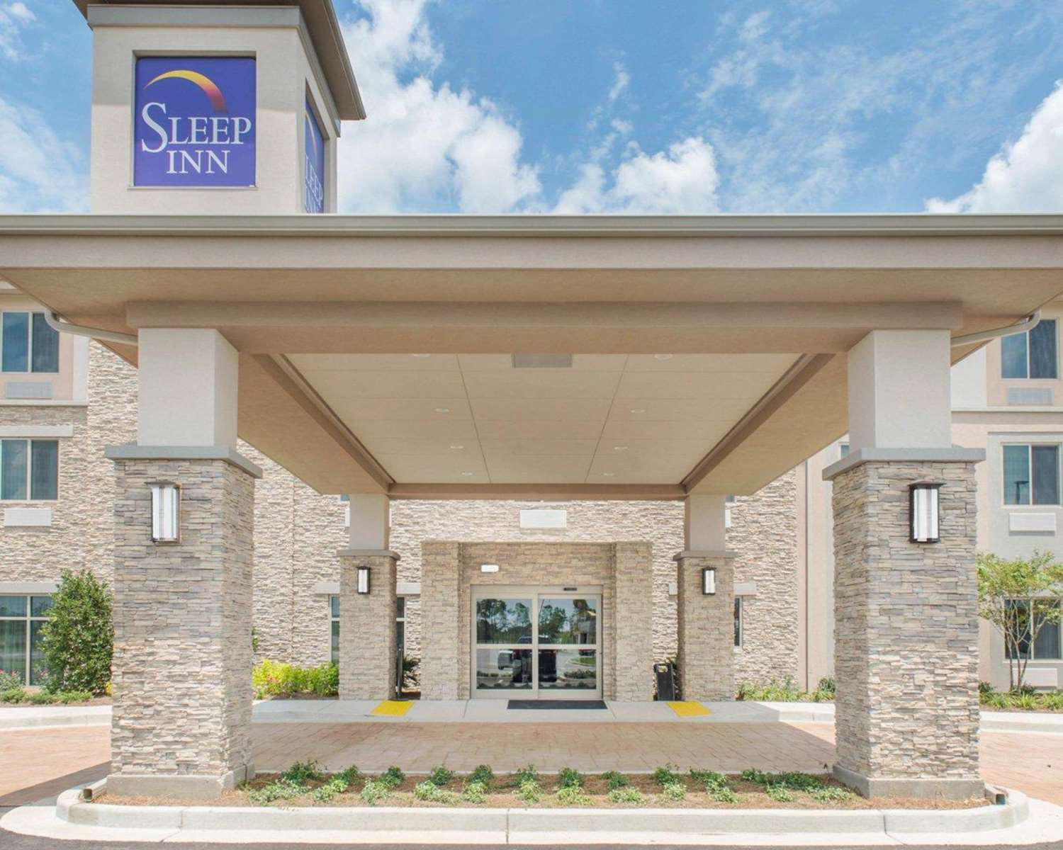 Sleep Inn & Suites Defuniak Springs - Crestview 1/12