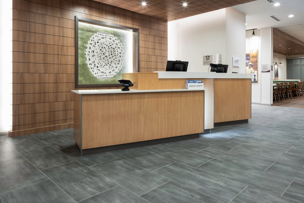 Fairfield Inn & Suites by Marriott Dallas McKinney 2/23