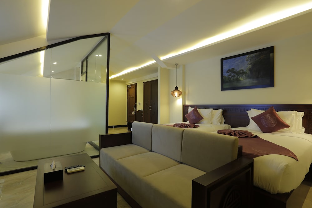 River Suites Hoi An Hotel 31/73
