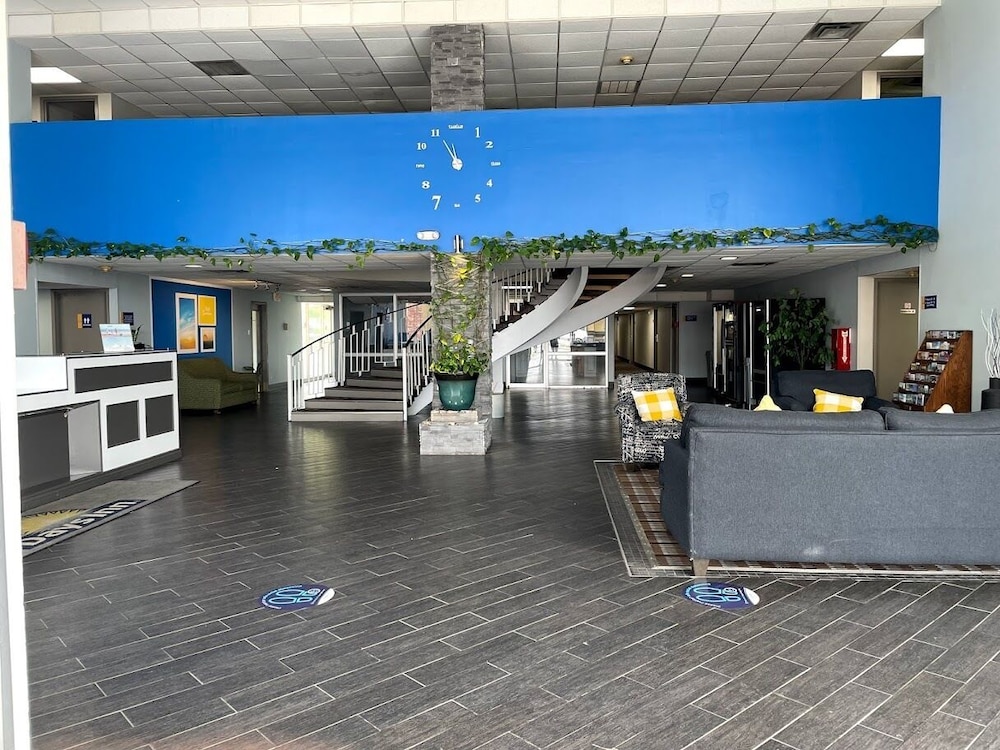 lobby