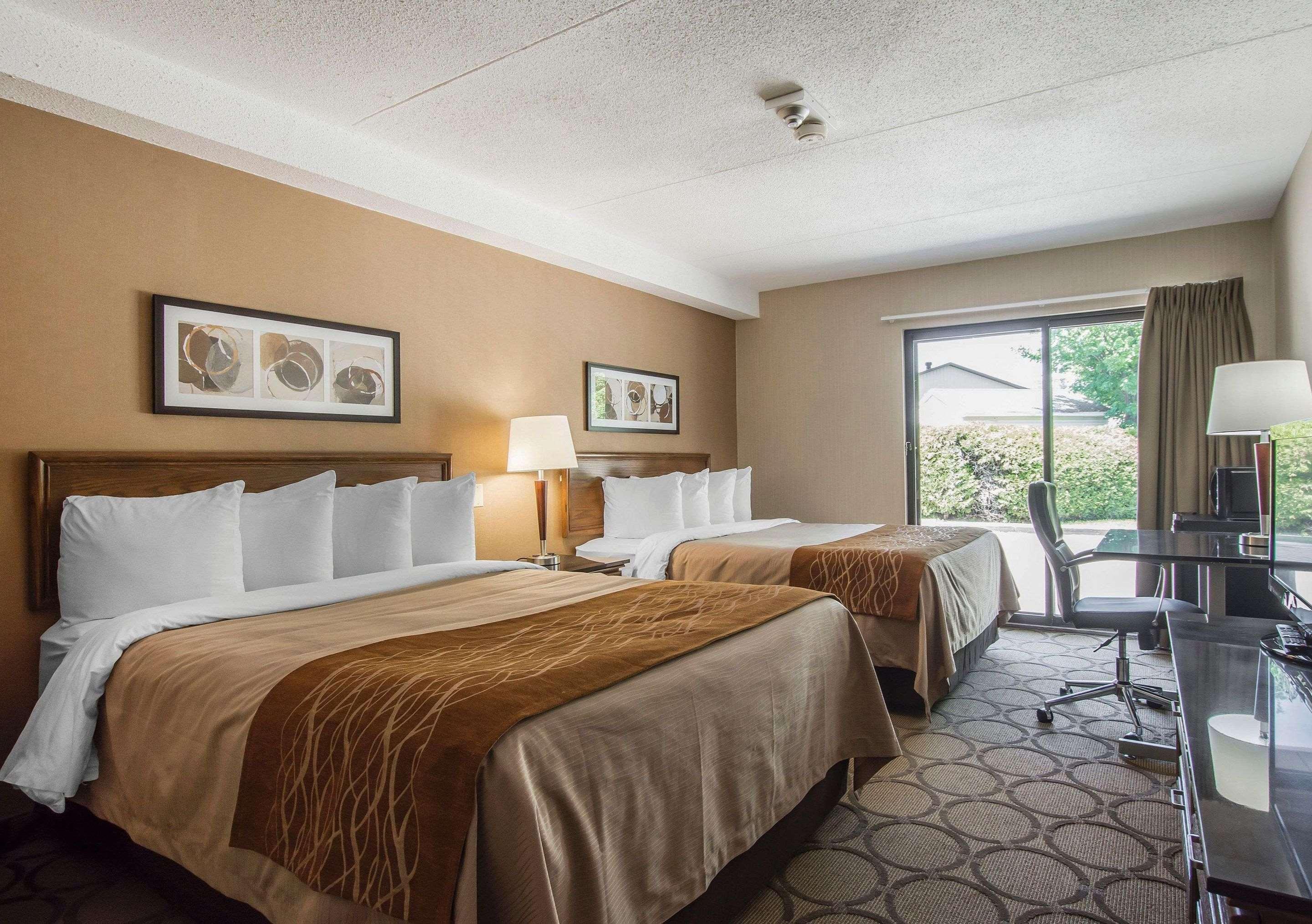 Upgrade, 2 Queen Beds