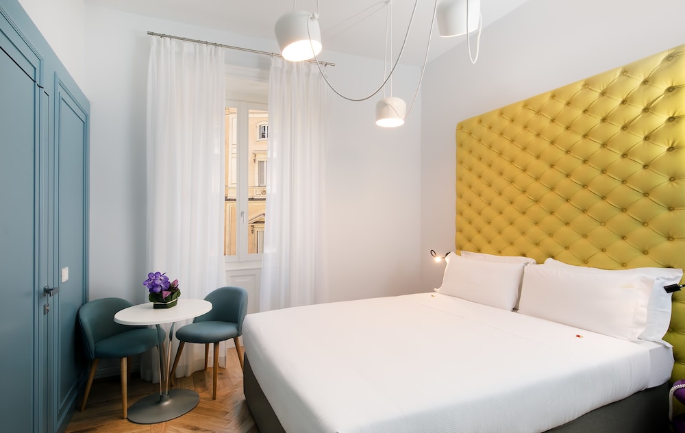 Boutique Centrale Palace 56/81