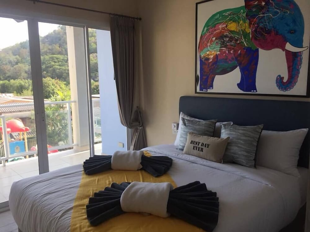 Surf and Sand Resort 37/57