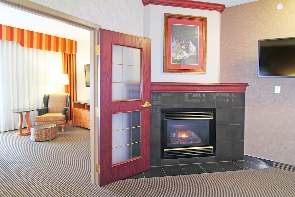 Holiday Inn Express Hotel Suites Calgary South Macleod Trail S 49/73