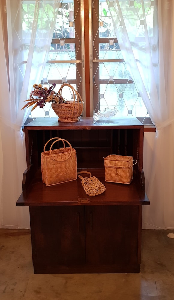 Double Tree House 10/84