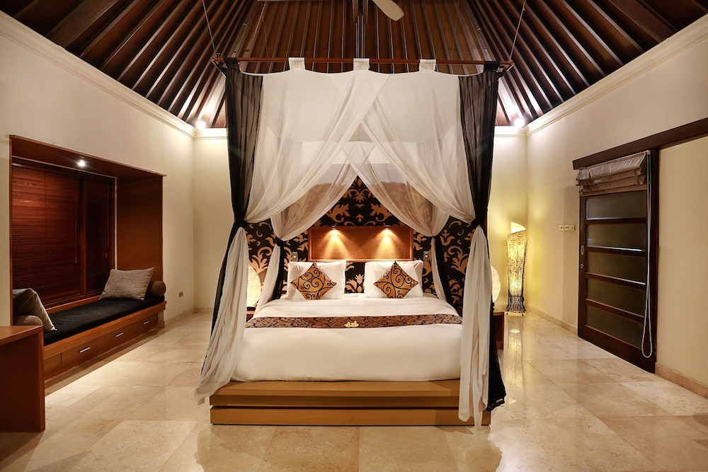 LA BEAU KUNTI VILLA 6/33
