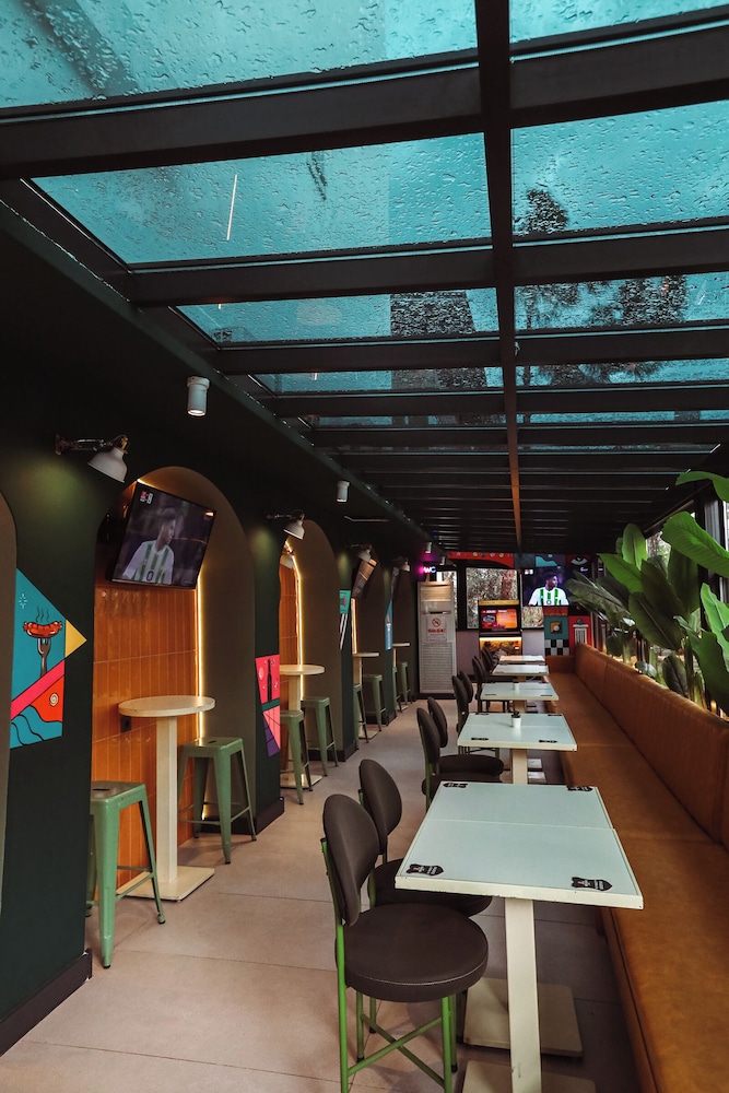 Limon Inn Hotel 45/60