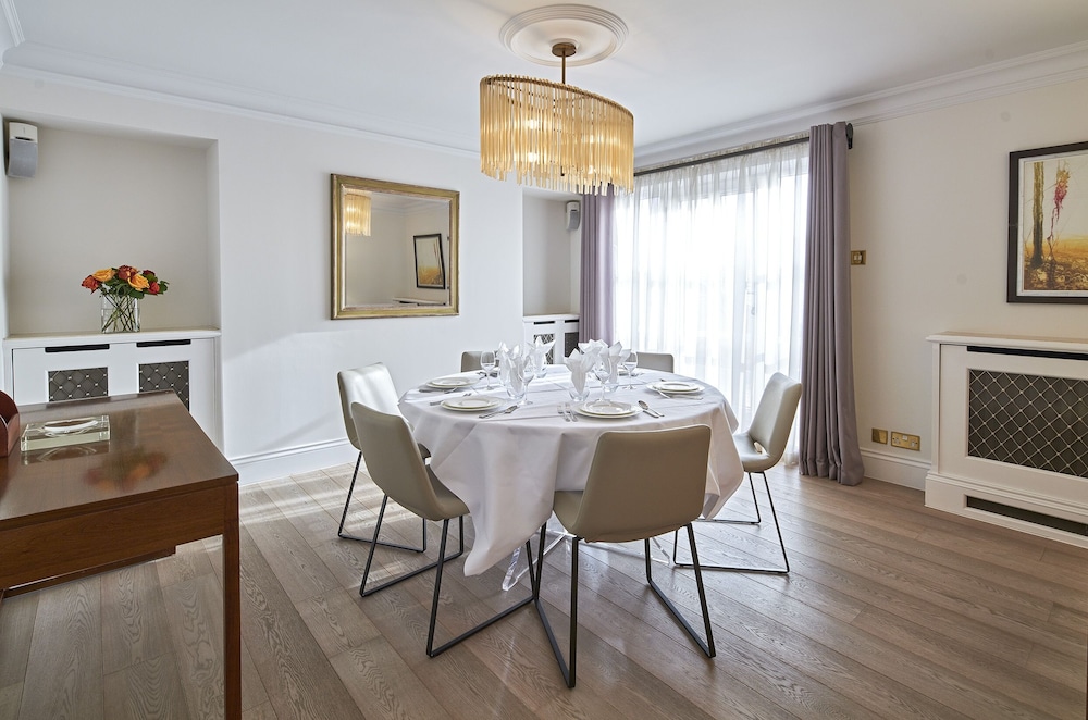Cheval Hyde Park Gate 51/61