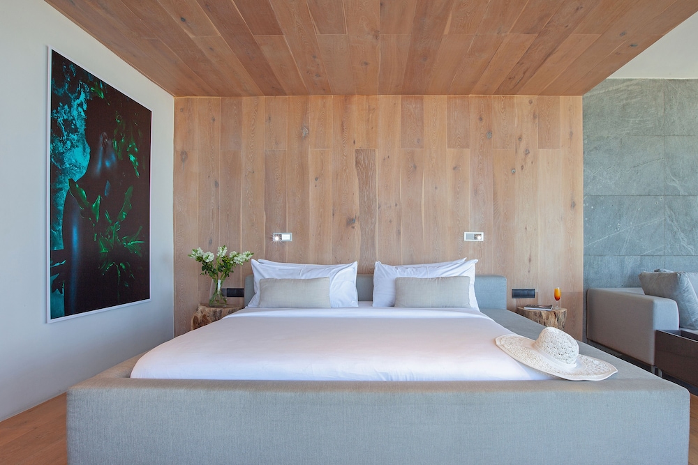 Pod Camps Bay 6/70