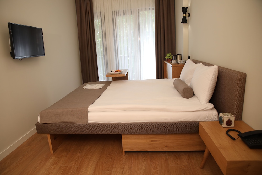 ROOMERS NISANTASI HOTEL 6/39