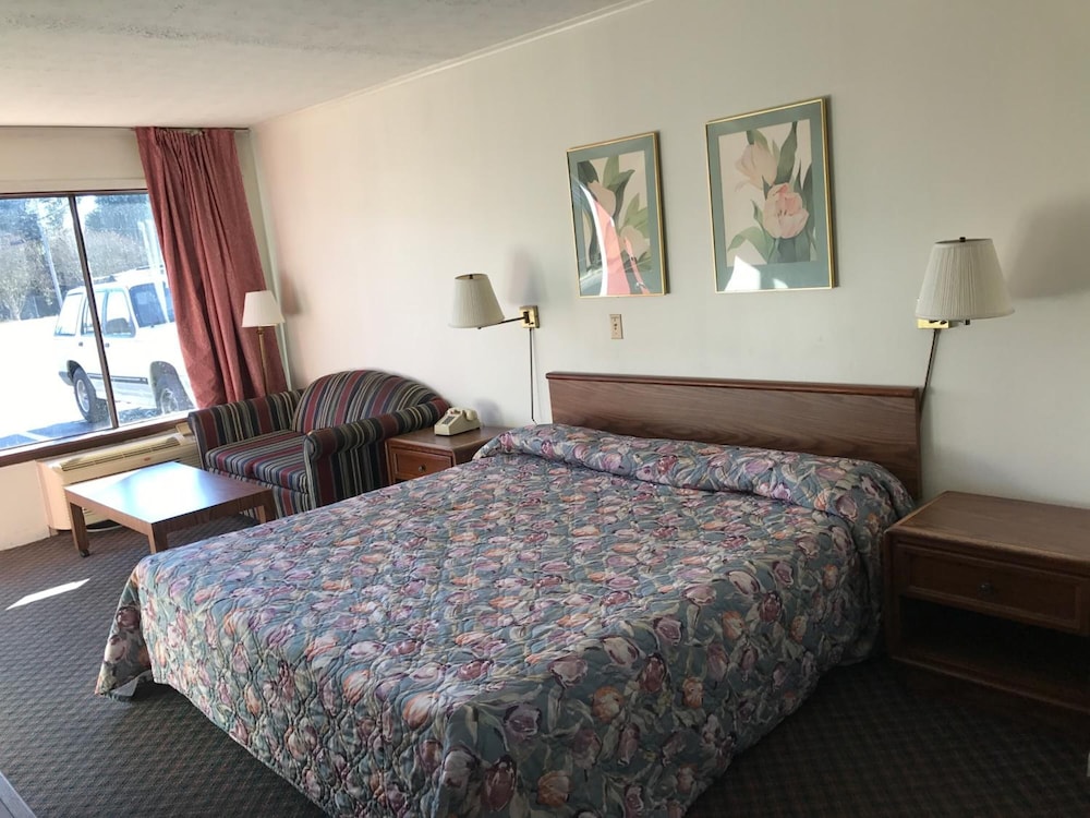Flagship Inn 25/38