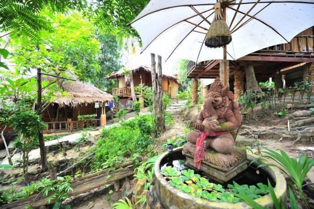 Chunut House Resort 43/51