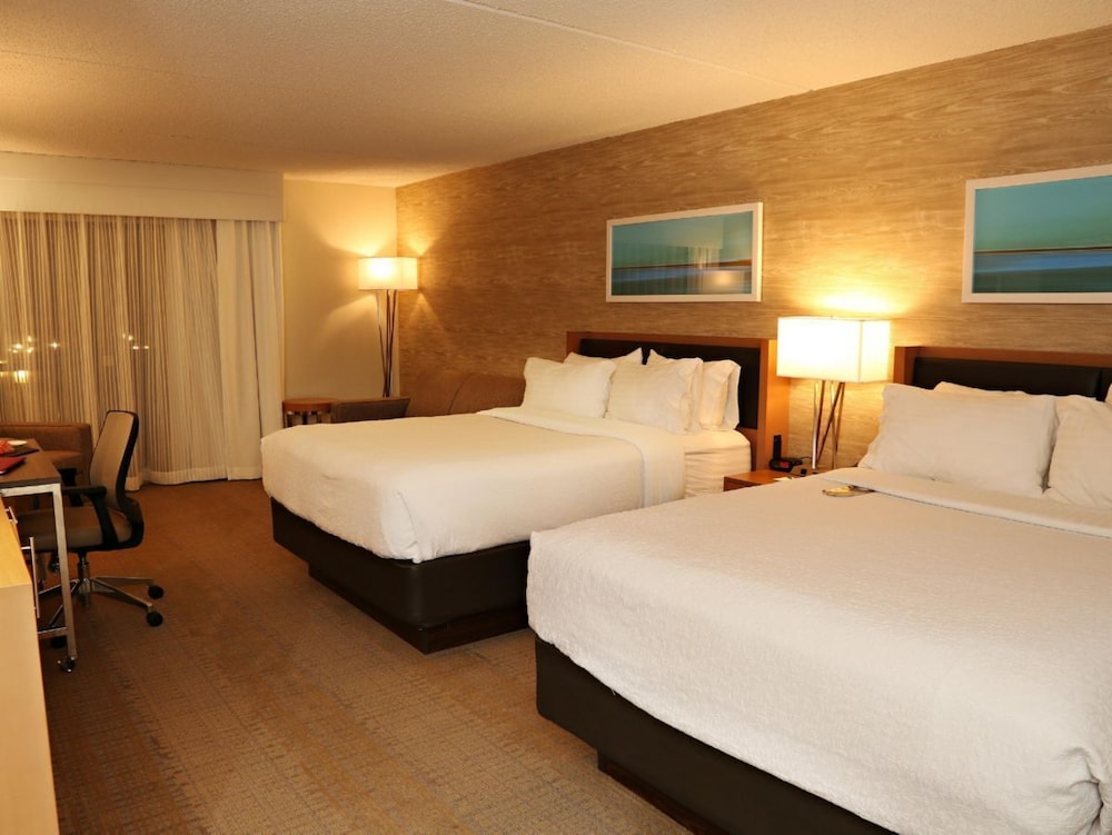 Standard, 2 Queen Beds, Pool Access