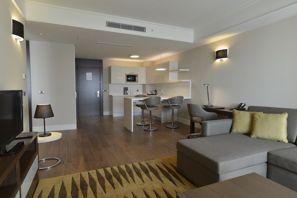 Wyndham Grand Istanbul Europe 54/72