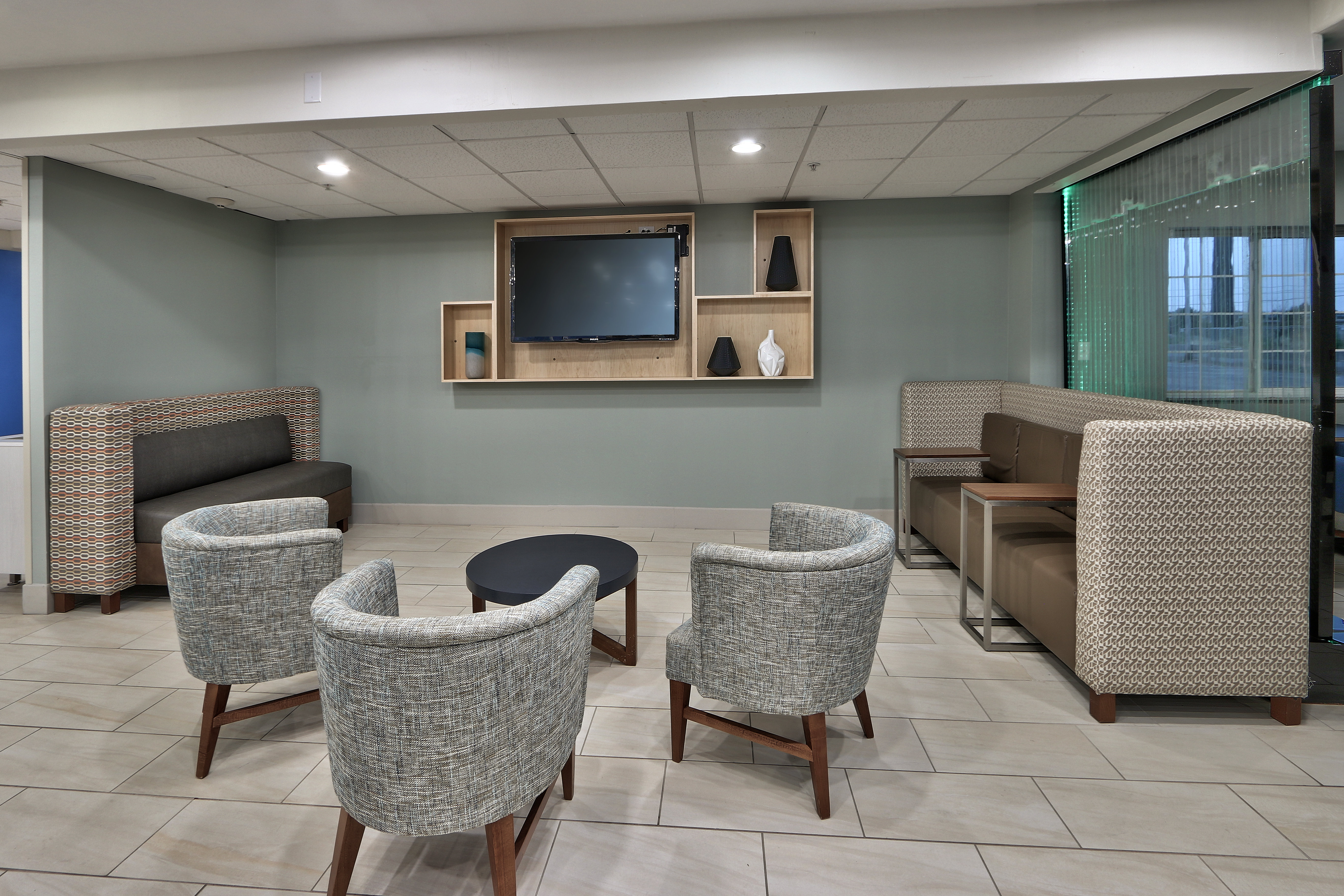 Holiday Inn Express Santa Rosa 34/50
