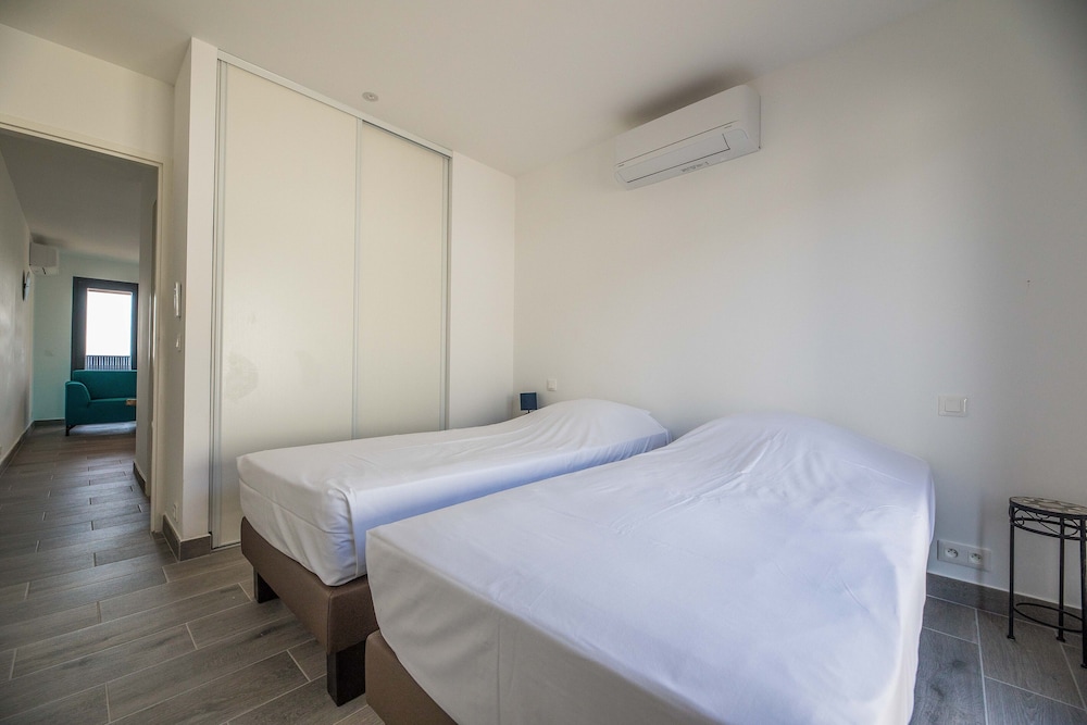 4 Bedrooms, House, 4 Beds, 2 Double Beds, Sofa, Private Pool, Terrace