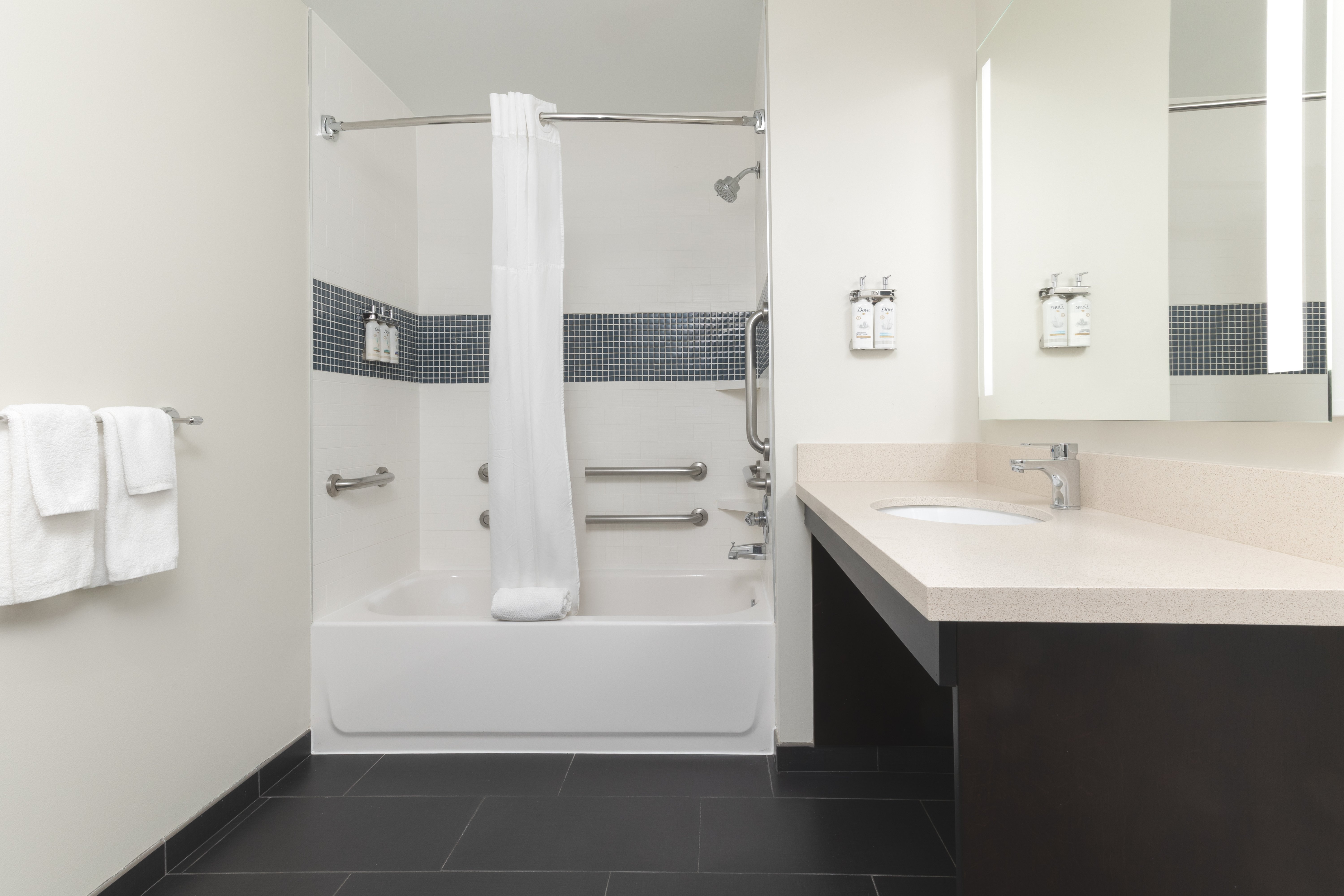 Staybridge Suites DENVER-STAPLETON 79/81