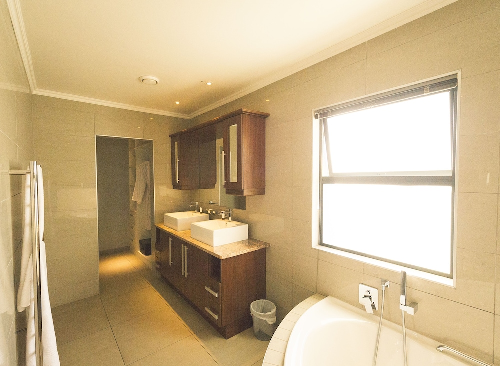 Blue Diamond Boutique Hotel 15/36