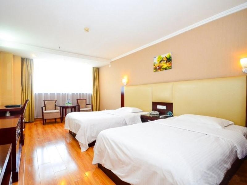 GreenTree Inn LianYunGang Xinpu District East JieFang Road Wanda Square Hotel 24/38