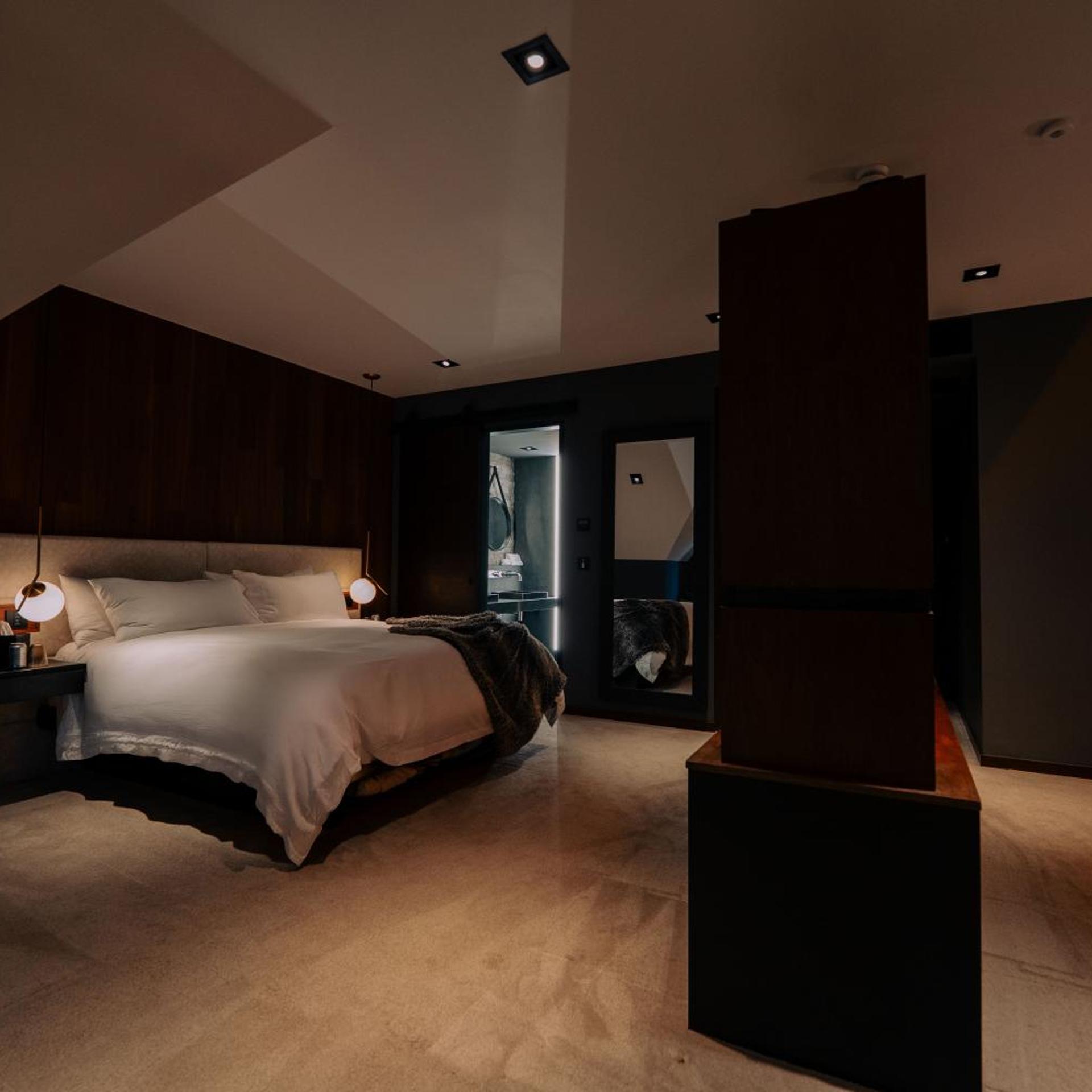 Signature, Suite, Golf Course View