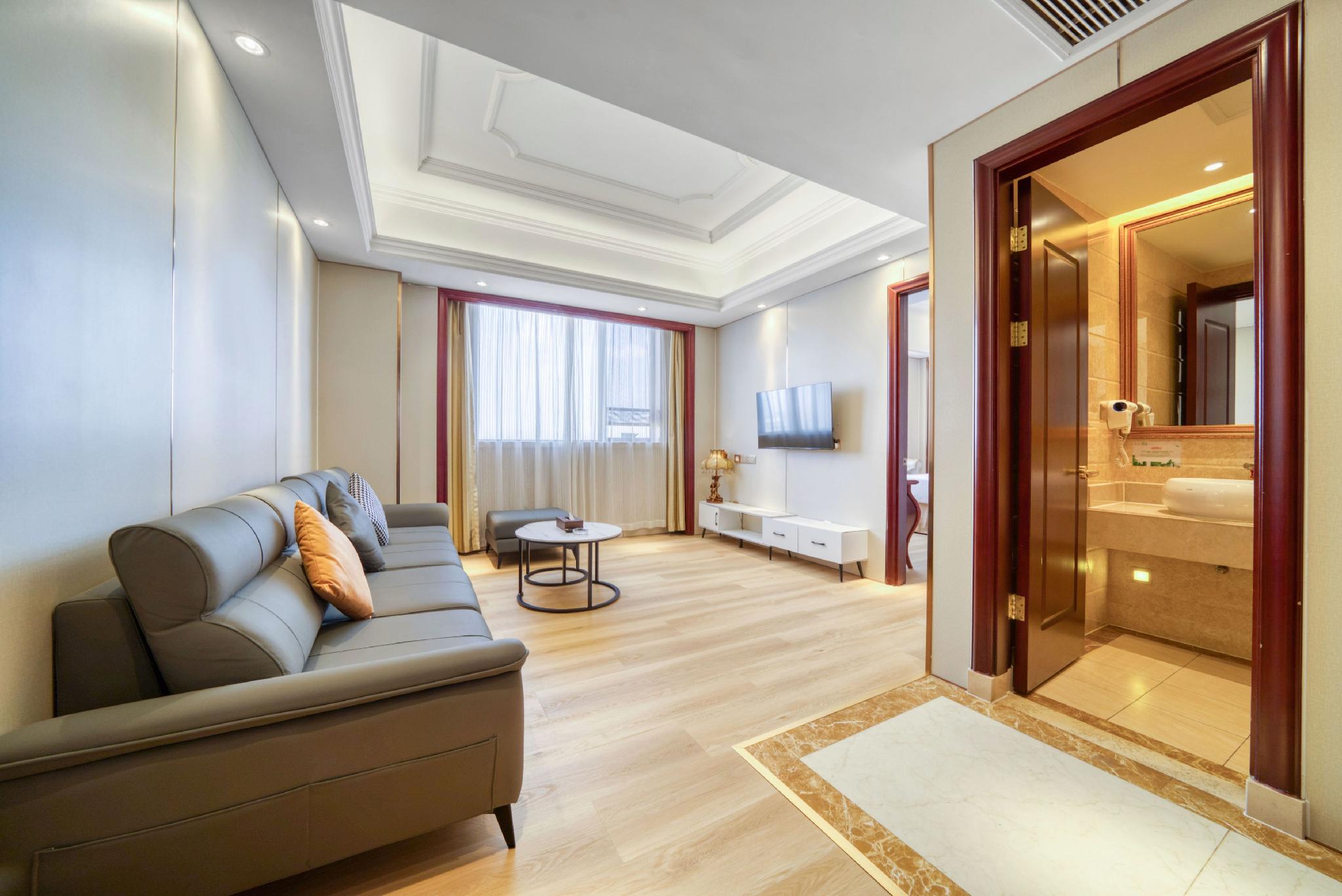 Vienna International Tourism and Resorts Zone 21/30