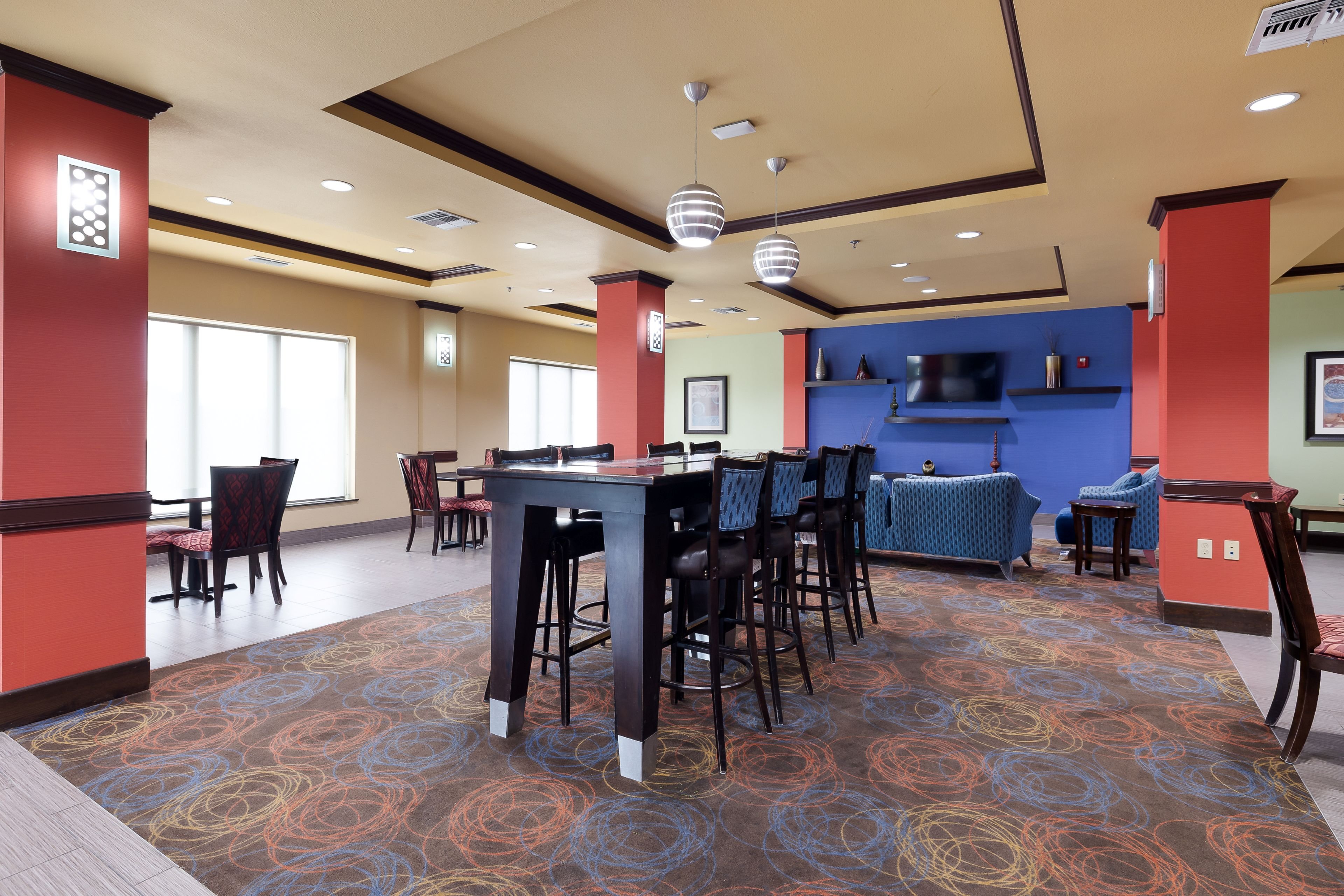 Holiday Inn Express Hotel And Suites George West 30/37