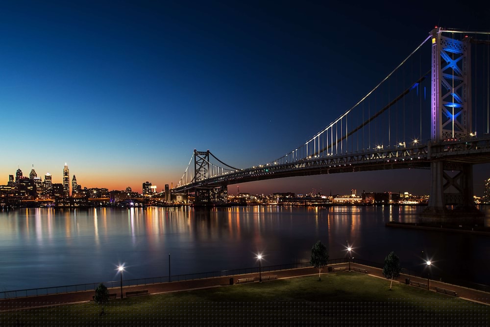 Hilton Garden Inn Camden Waterfront Philadelphia in CAMDEN - NJ
