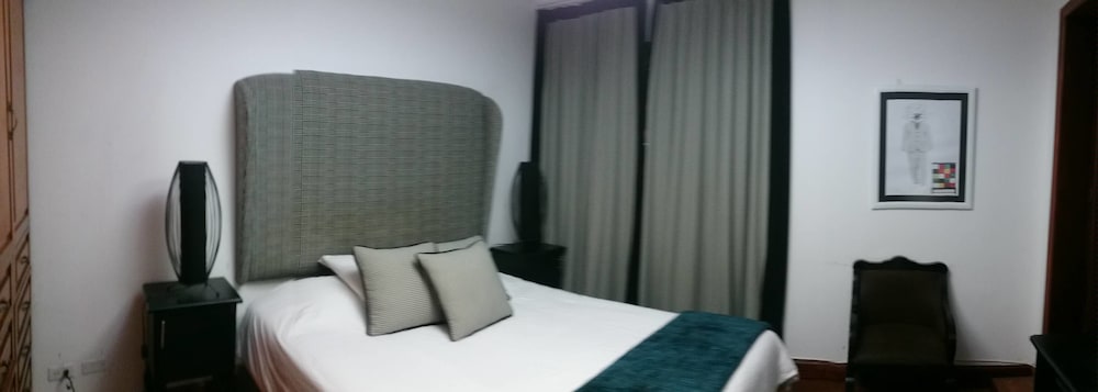 Art Plus Hotel 17/48