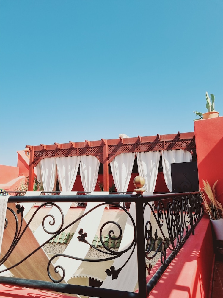 Riad La Bigarade 12/46