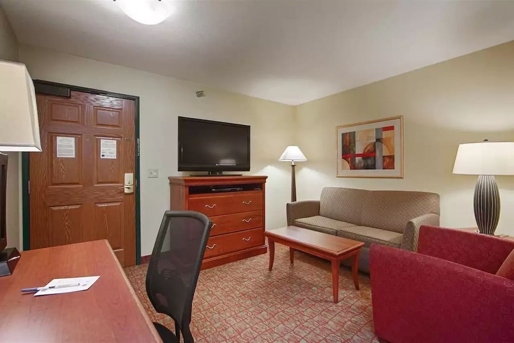 Heritage Hotel 19/28
