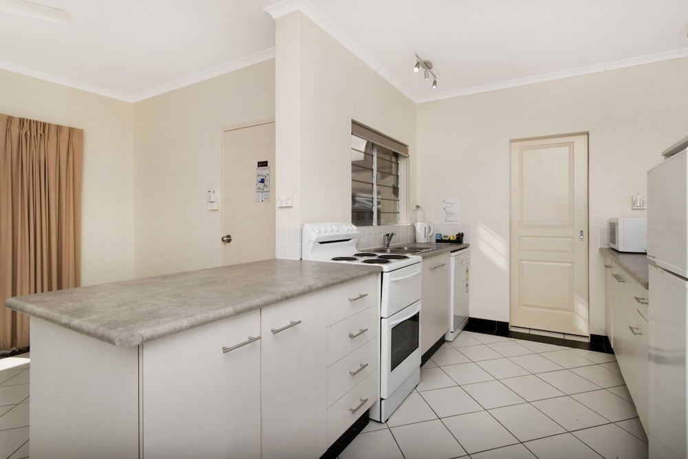 Nimrod Resort Apartments 14/32