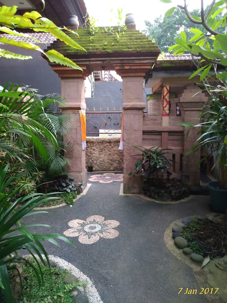 Praety Home Stay 19/40