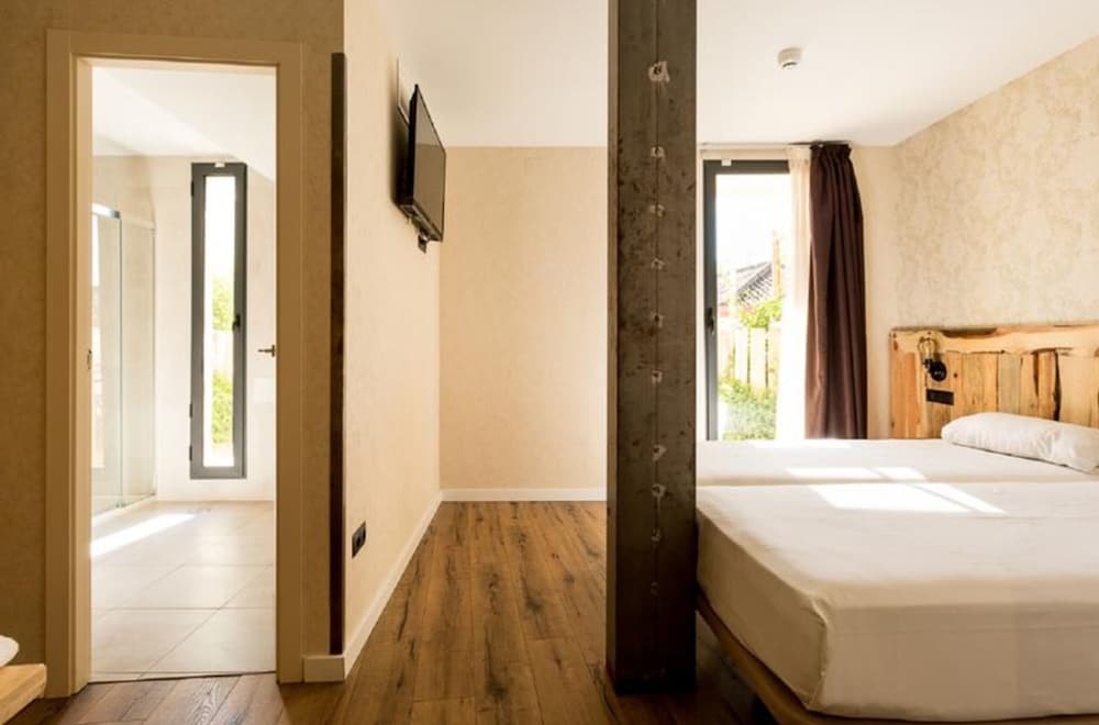 Black Swan Hostel Sevilla 59/62