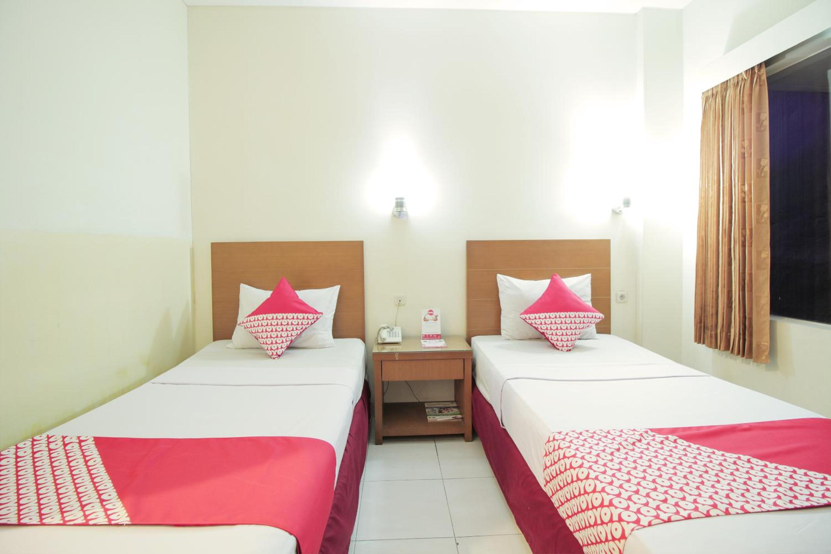 STANDARD, TWIN BEDS