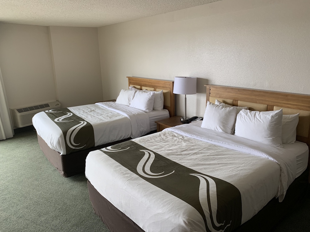 Comfort Suites Idaho Falls 8/50