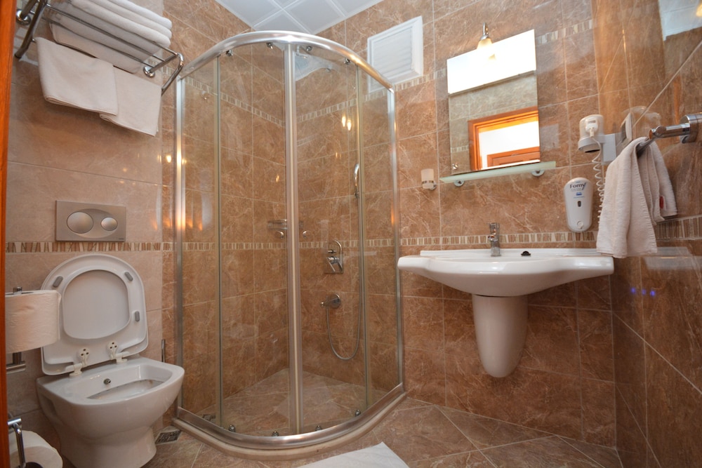Saray Hotel 24/24