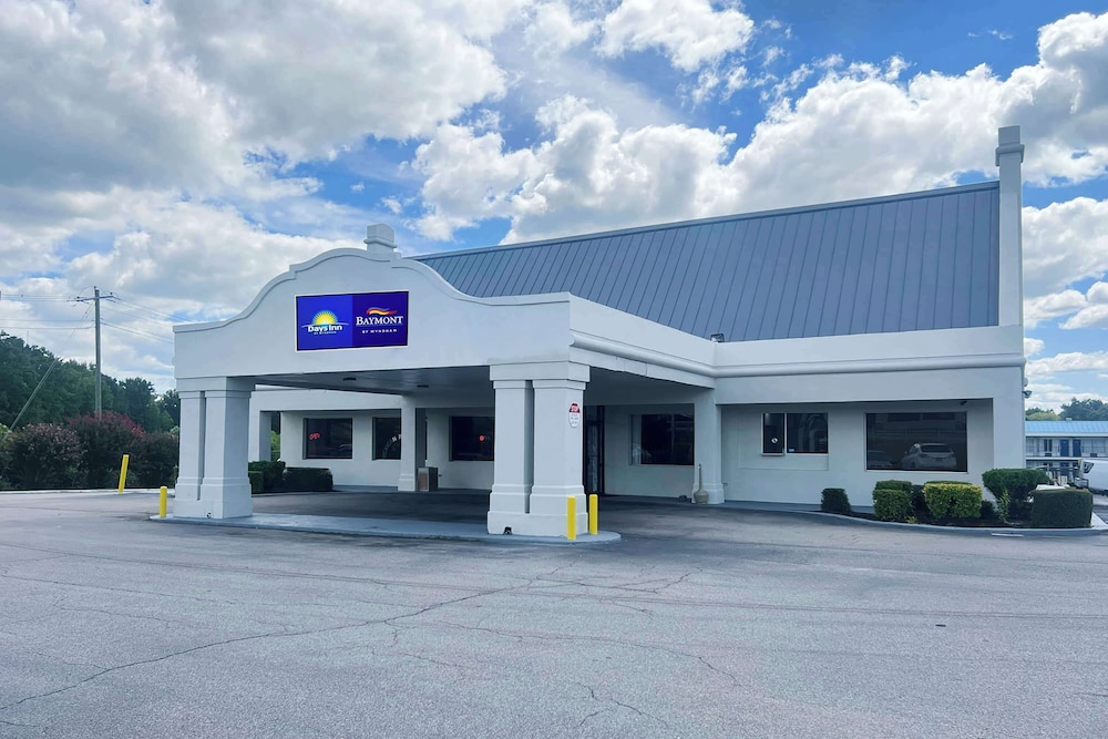 Baymont by Wyndham Emporia VA 3/39