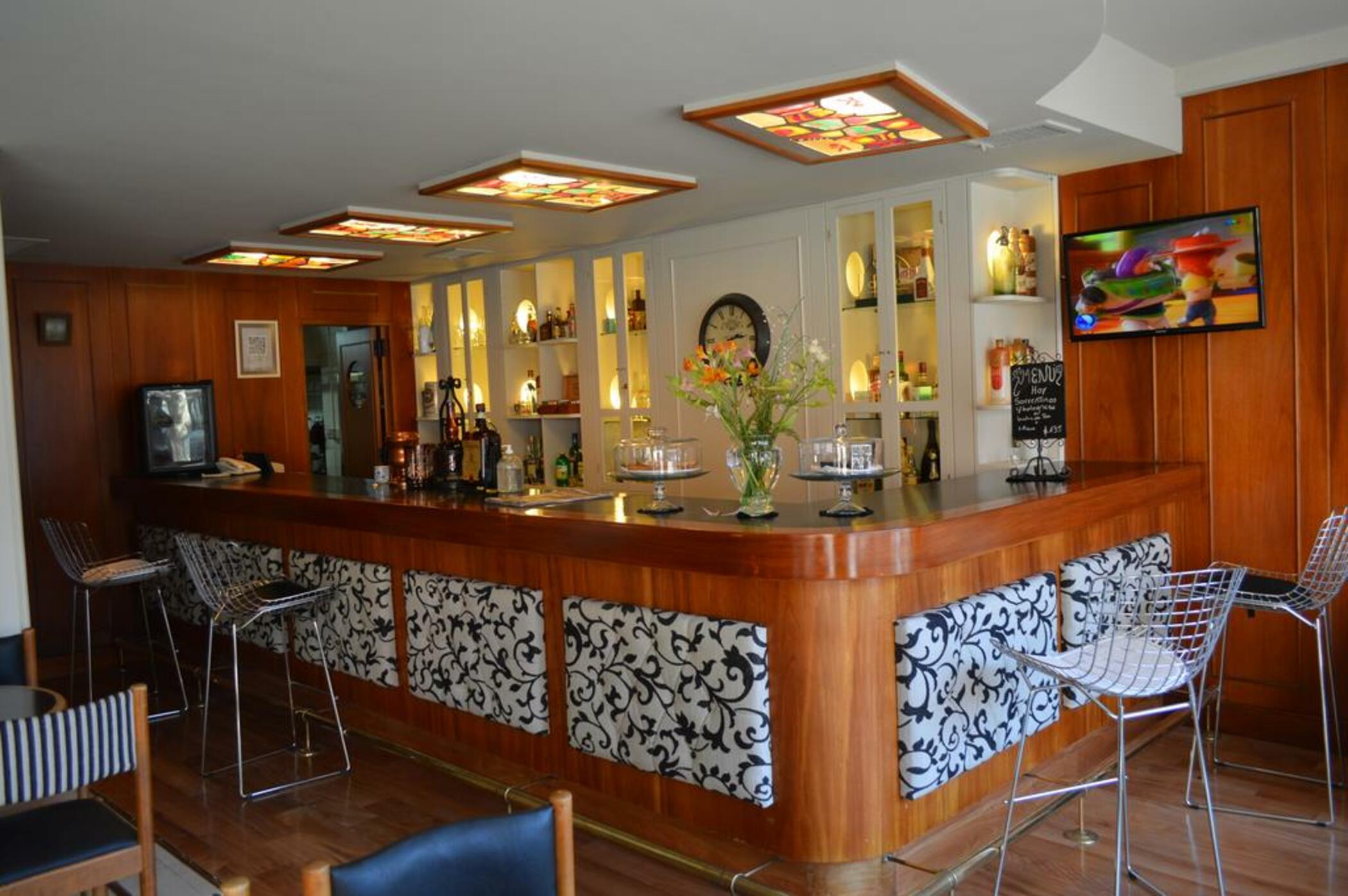 Rayentray Hotel 19/26