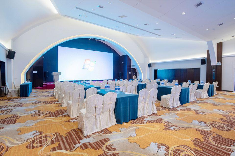 Shatou Hairun Hotel 18/24