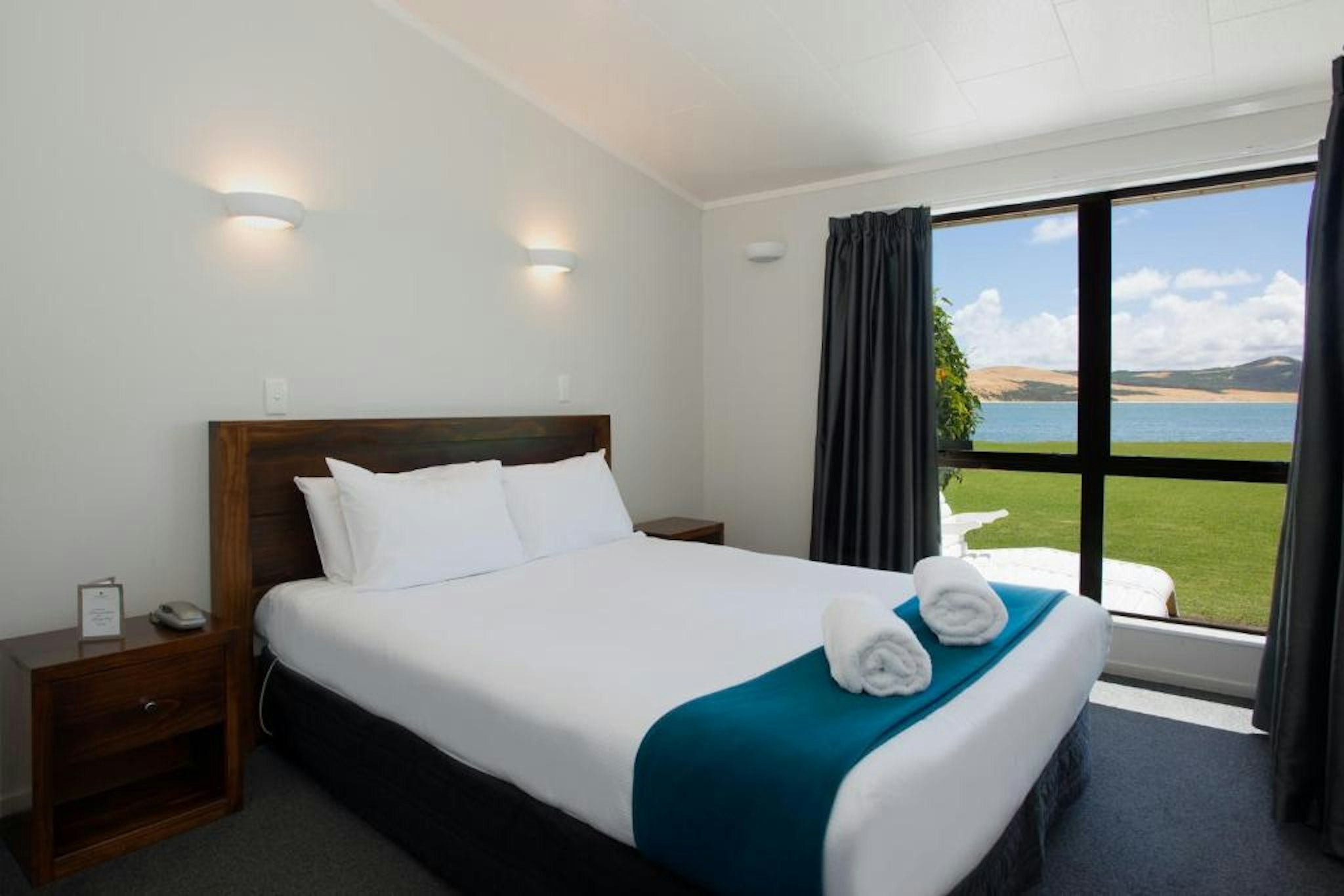 The Sands Hotel Hokianga 8/32