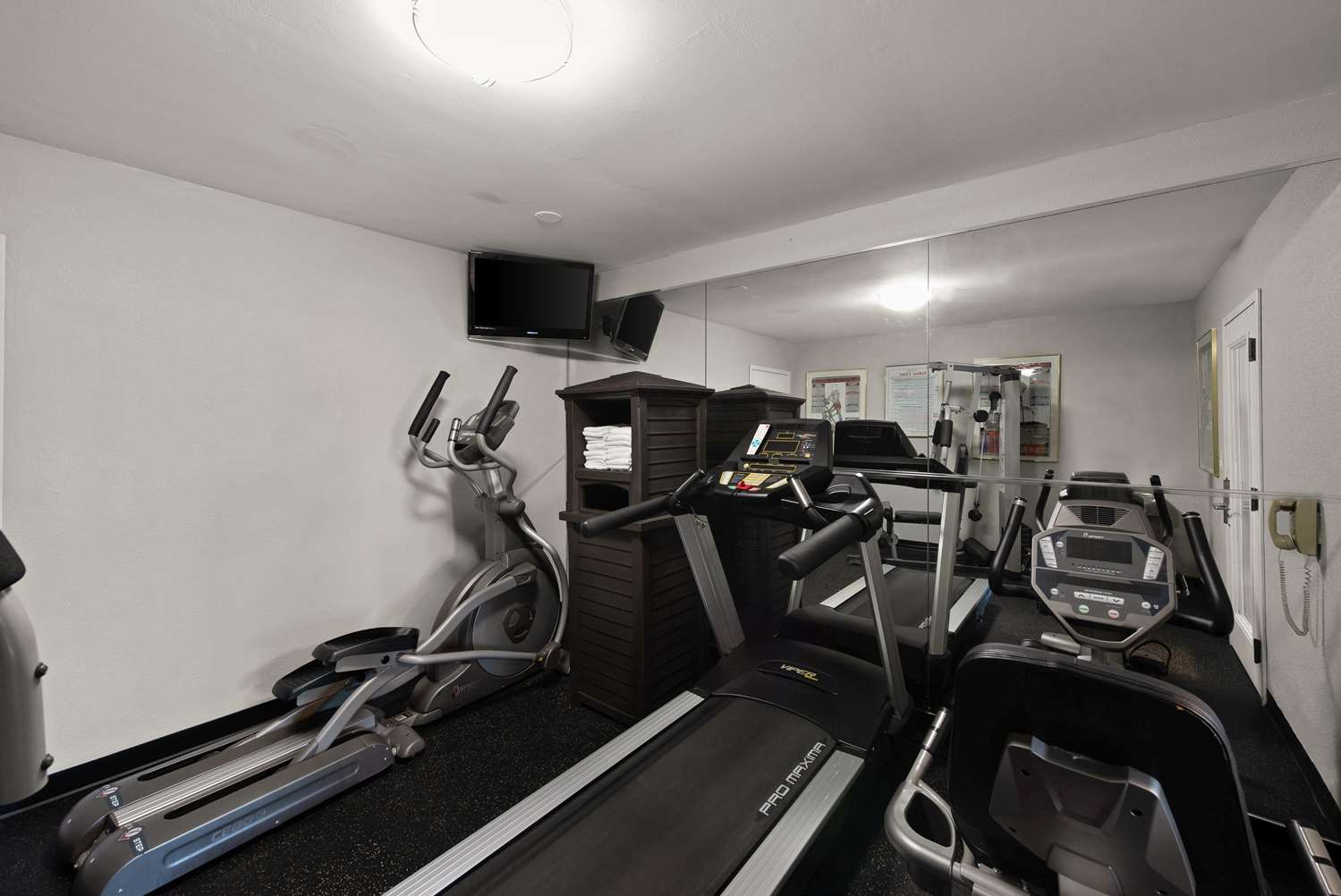 Best Western Executive Inn Grove City 11/28