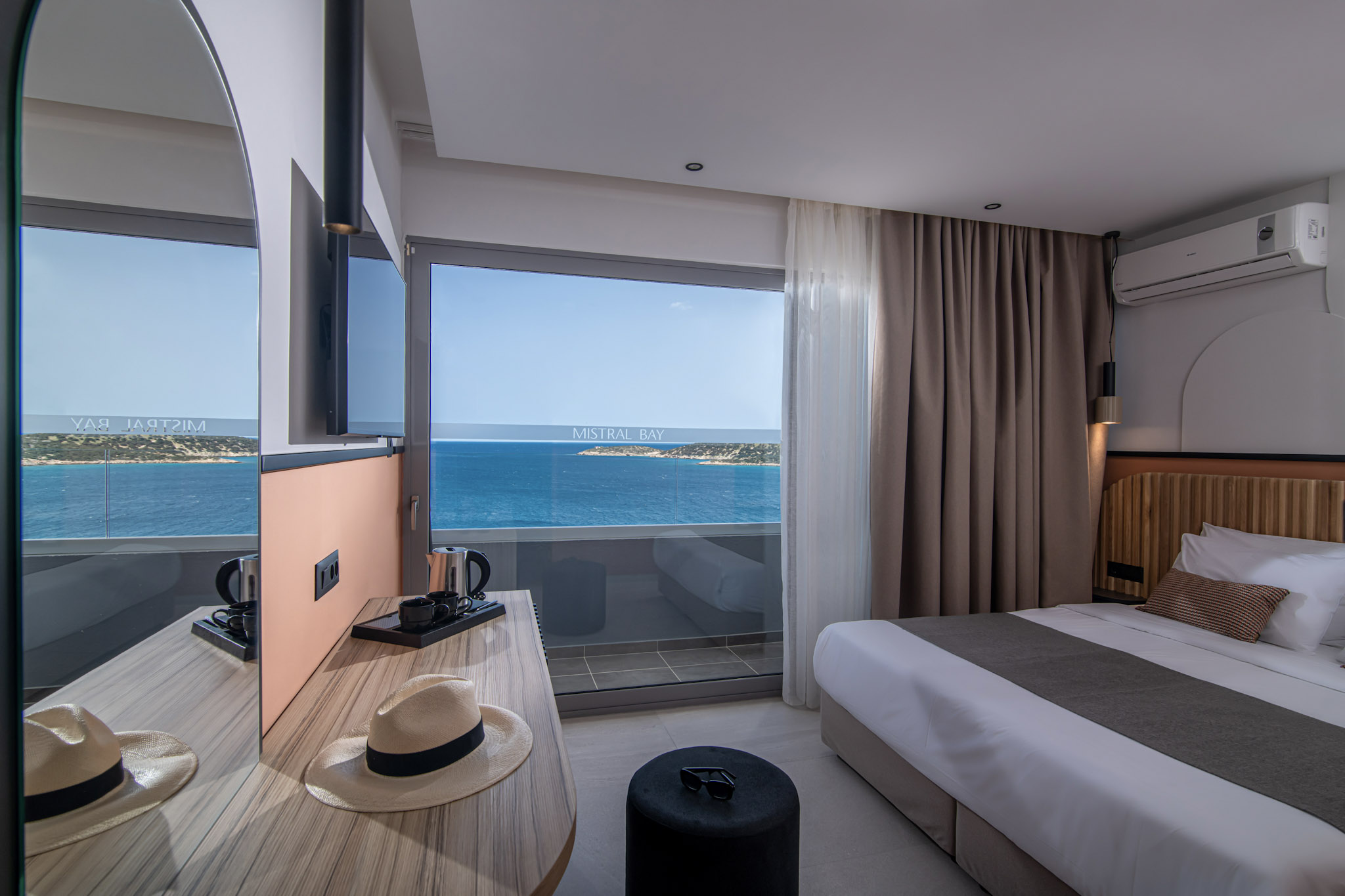 Mistral Bay Hotel 17/50
