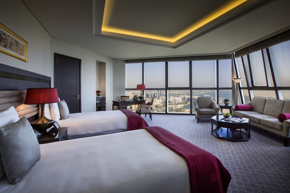 Bab Al Qasr Residence 28/74