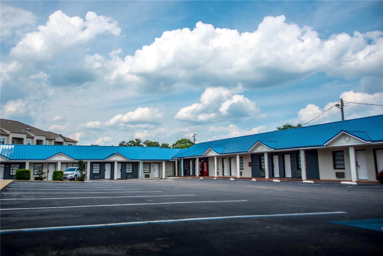Days Inn By Wyndham Troy 25/26