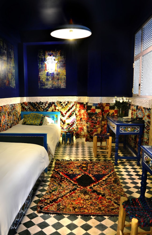 RIAD KARMELA PRINCESSE 3/62