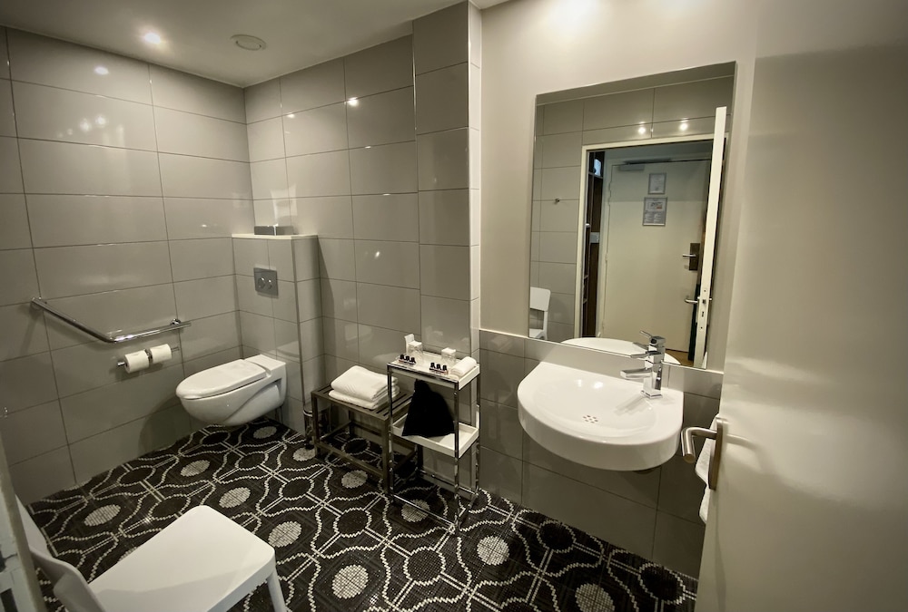 Le Basile Hotel 48/50