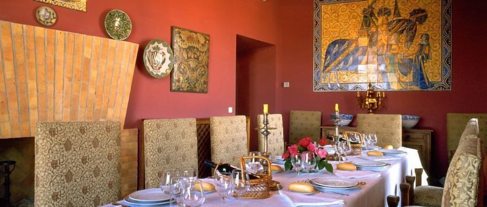 Parador De Alcaniz 26/50