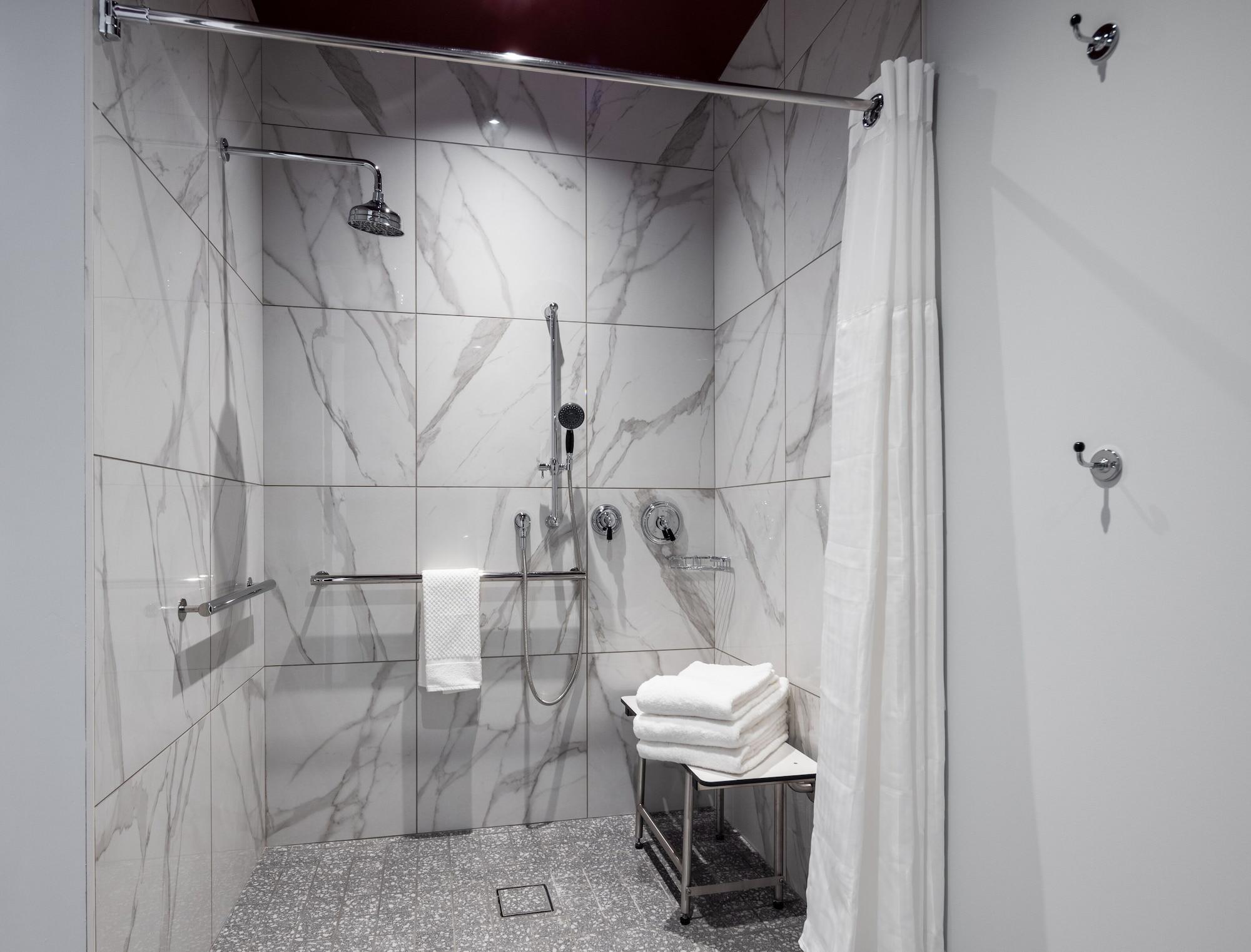 1 Bedroom, Landmark, Suite, City View